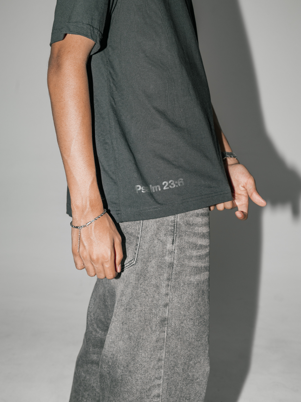 So Why Would I Fear The Future [Black on Black] ~ BOXY TEE
