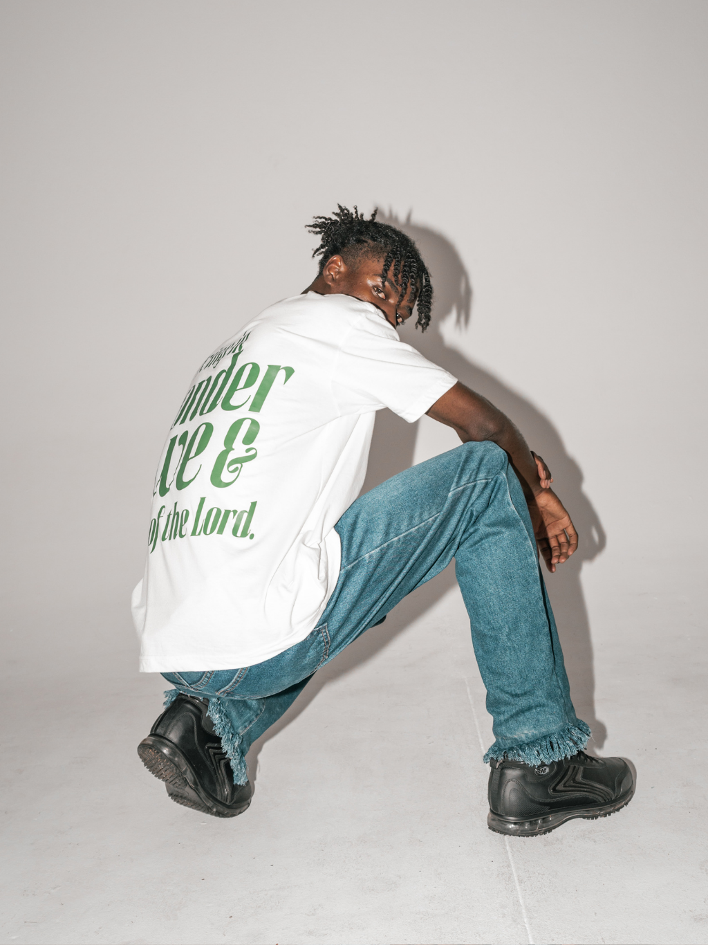 Wonder & Awe [White] ~ BOXY TEE
