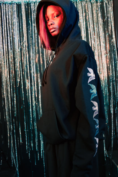 HEAVEN KNOWS [THE GIANT SLAYER] Hoodie ~ black